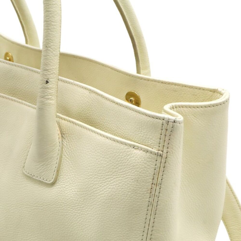 Chanel Executive Line Tote Bag - Picture 4 of 9
